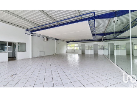 Dom na sprzedaż - Moulins, Francja, 2395 m², 727 767 USD (2 794 624 PLN), NET-97104467