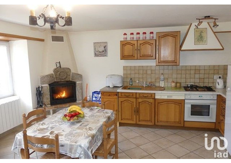 Dom na sprzedaż - Burzet, Francja, 49 m², 144 214 USD (555 224 PLN), NET-99720598