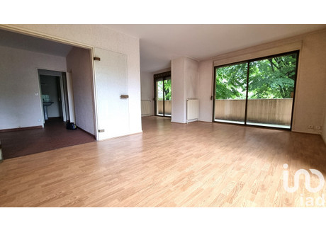 Mieszkanie na sprzedaż - Caluire-Et-Cuire, Francja, 75 m², 279 614 USD (1 143 621 PLN), NET-101519992