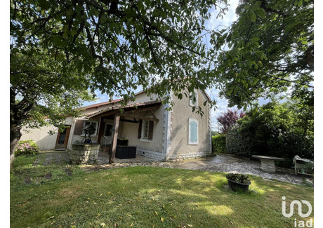 Dom na sprzedaż - Nanteuil-En-Vallée, Francja, 120 m², 126 618 USD (529 262 PLN), NET-99272556