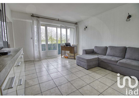 Mieszkanie na sprzedaż - Aubergenville, Francja, 75 m², 155 224 USD (600 718 PLN), NET-96553128