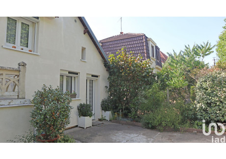 Dom na sprzedaż - Aubergenville, Francja, 65 m², 262 015 USD (1 032 340 PLN), NET-90803919