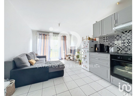 Mieszkanie na sprzedaż - Corbeil-Essonnes, Francja, 47 m², 145 711 USD (558 075 PLN), NET-98517821