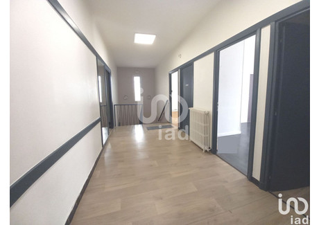 Biuro do wynajęcia - Nimes, Francja, 220 m², 2100 USD (8588 PLN), NET-93797968