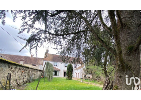 Dom na sprzedaż - Egreville, Francja, 210 m², 234 243 USD (979 134 PLN), NET-98659018