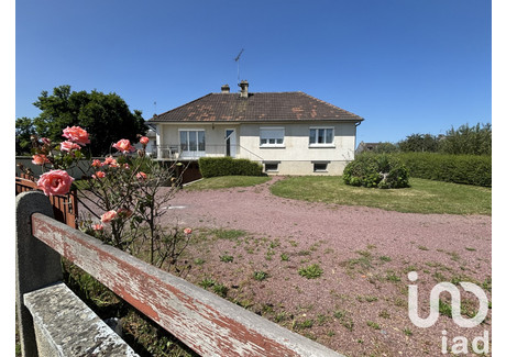 Dom na sprzedaż - Saint-Clair-Sur-L'elle, Francja, 95 m², 174 544 USD (715 630 PLN), NET-99768036