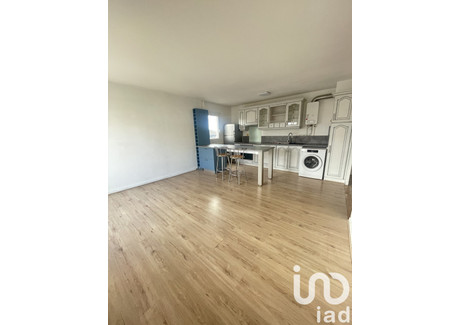 Mieszkanie na sprzedaż - Compiegne, Francja, 64 m², 128 830 USD (528 203 PLN), NET-102665052