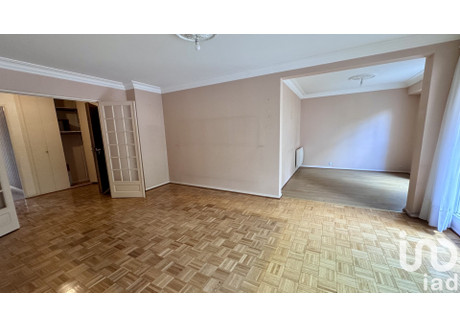 Mieszkanie na sprzedaż - Reze, Francja, 93 m², 236 829 USD (949 685 PLN), NET-101728003