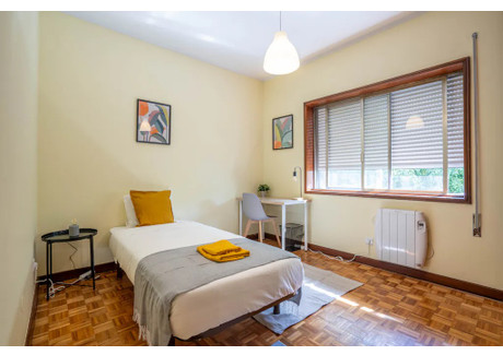 Mieszkanie do wynajęcia - Rua do Campo Alegre Porto, Portugalia, 170 m², 475 USD (1986 PLN), NET-100021515