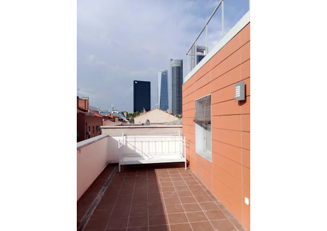 Mieszkanie do wynajęcia - Calle General Pintos Madrid, Hiszpania, 75 m², 730 USD (2804 PLN), NET-100130273