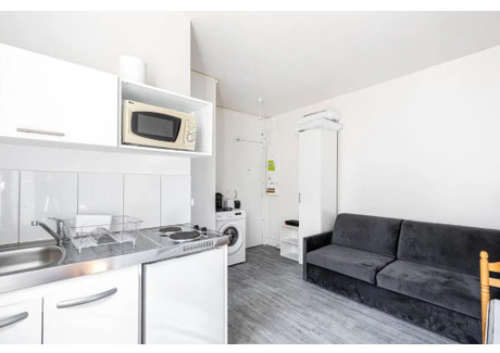 Mieszkanie do wynajęcia - Rue Feutrier Paris, Francja, 30 m², 2555 USD (9812 PLN), NET-100226194