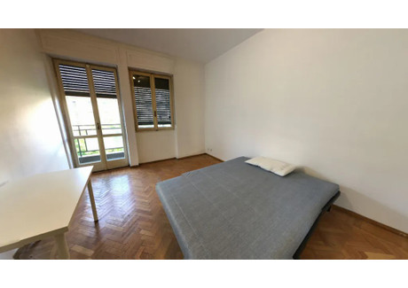 Mieszkanie do wynajęcia - Viale Gran Sasso Milan, Włochy, 80 m², 794 USD (3296 PLN), NET-100476332