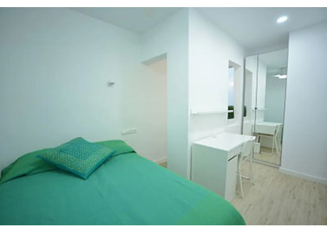 Mieszkanie do wynajęcia - Carrer de Bonsoms Barcelona, Hiszpania, 150 m², 596 USD (2396 PLN), NET-100500432