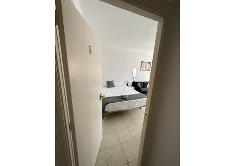 Mieszkanie do wynajęcia - Calle Barcenillas Málaga, Hiszpania, 120 m², 625 USD (2557 PLN), NET-100502701