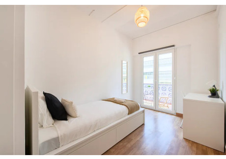 Mieszkanie do wynajęcia - Rua Martens Ferrão Lisbon, Portugalia, 150 m², 733 USD (2996 PLN), NET-100503028