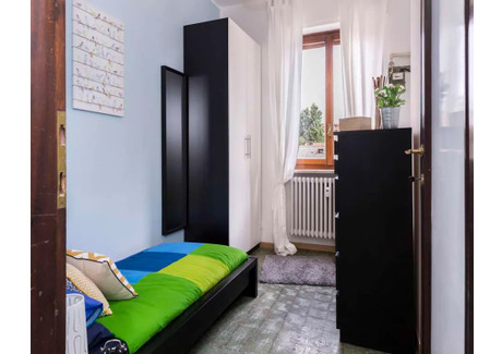 Mieszkanie do wynajęcia - Via Gallarate Milan, Włochy, 140 m², 767 USD (3185 PLN), NET-100647273