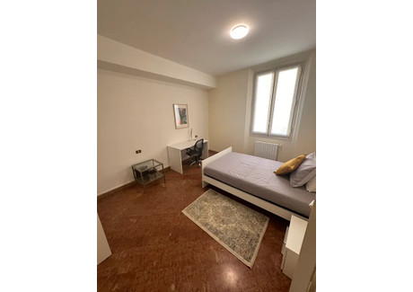 Mieszkanie do wynajęcia - Via de' Carbonesi Bologna, Włochy, 164 m², 942 USD (3619 PLN), NET-100674801