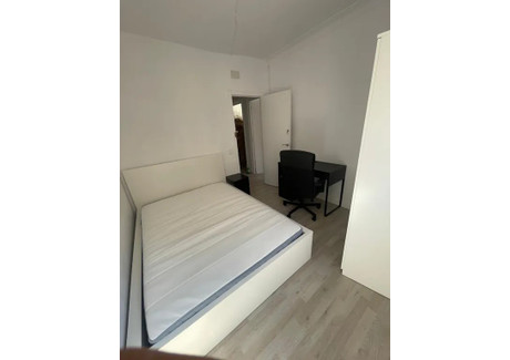 Mieszkanie do wynajęcia - Carrer de la Creu dels Molers Barcelona, Hiszpania, 90 m², 573 USD (2344 PLN), NET-100704981