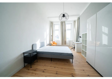 Mieszkanie do wynajęcia - Klosterstraße Berlin, Niemcy, 183 m², 665 USD (2554 PLN), NET-100950521