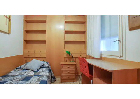 Mieszkanie do wynajęcia - Carrer del Pintor Pahissa Barcelona, Hiszpania, 60 m², 546 USD (2098 PLN), NET-100996511