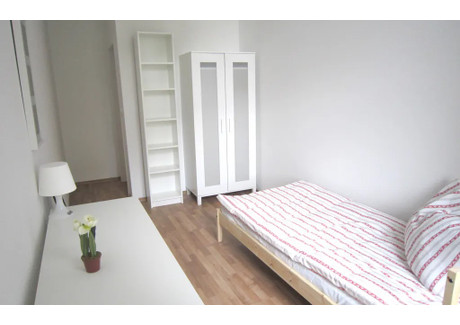 Mieszkanie do wynajęcia - Adolfstraße Berlin, Niemcy, 50 m², 732 USD (3002 PLN), NET-100997022