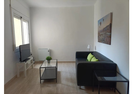 Mieszkanie do wynajęcia - Carrer de Violant d'Hongria Reina d'Aragó Barcelona, Hiszpania, 65 m², 1422 USD (5561 PLN), NET-101088666