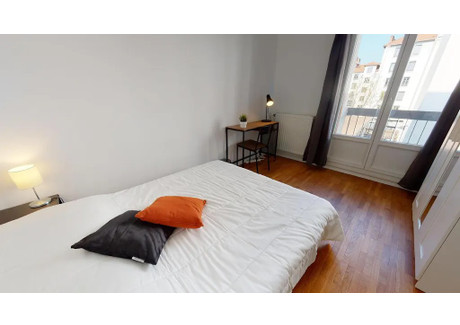 Mieszkanie do wynajęcia - Rue Delandine Lyon, Francja, 97 m², 695 USD (2788 PLN), NET-101267639