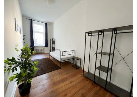 Mieszkanie do wynajęcia - Schlüterstraße Berlin, Niemcy, 80 m², 793 USD (3107 PLN), NET-101208897