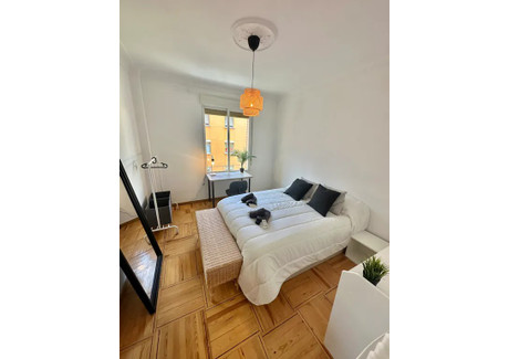 Mieszkanie do wynajęcia - Calle de Coslada Madrid, Hiszpania, 133 m², 1100 USD (4420 PLN), NET-101382828