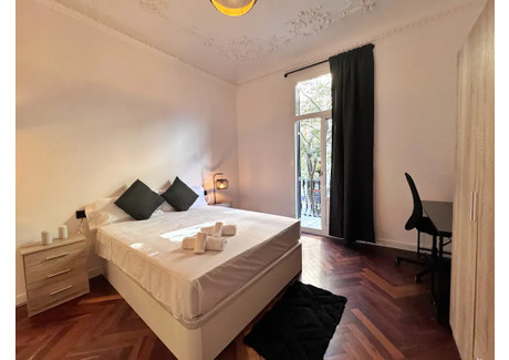 Mieszkanie do wynajęcia - Carrer de Pau Claris Barcelona, Hiszpania, 231 m², 1039 USD (4229 PLN), NET-101527283