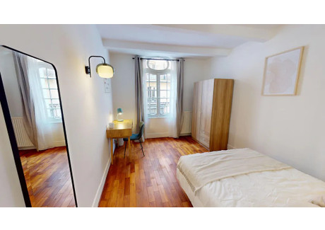 Mieszkanie do wynajęcia - Rue Roberval Paris, Francja, 124 m², 1155 USD (4633 PLN), NET-101668631