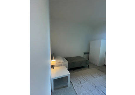 Mieszkanie do wynajęcia - Viale Giuseppe Barilli Quirico Filopanti Bologna, Włochy, 120 m², 729 USD (2932 PLN), NET-101761118