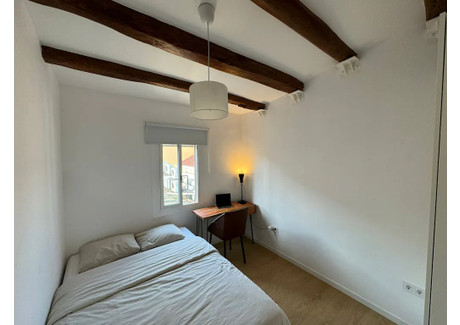 Mieszkanie do wynajęcia - Plaça d'Osca Barcelona, Hiszpania, 45 m², 822 USD (3413 PLN), NET-101734939