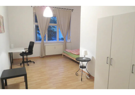 Mieszkanie do wynajęcia - Pintschstraße Berlin, Niemcy, 106 m², 862 USD (3457 PLN), NET-101862946