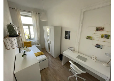 Mieszkanie do wynajęcia - Lassallestraße Vienna, Austria, 63 m², 699 USD (2801 PLN), NET-101822063