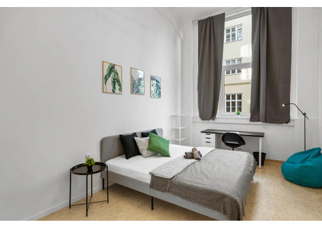 Mieszkanie do wynajęcia - Gaudenzdorfer Gürtel Vienna, Austria, 250 m², 618 USD (2565 PLN), NET-101956191