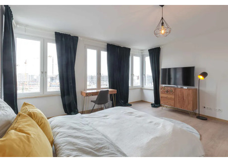 Mieszkanie do wynajęcia - Klara-Franke-Straße Berlin, Niemcy, 108 m², 877 USD (3594 PLN), NET-101927640