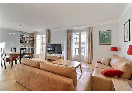 Mieszkanie do wynajęcia - Rue Fantin Latour Paris, Francja, 59 m², 2250 USD (9204 PLN), NET-102092990