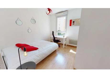 Mieszkanie do wynajęcia - Impasse Caton Lyon, Francja, 75 m², 561 USD (2344 PLN), NET-102169290