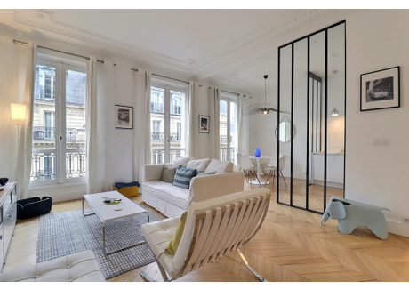 Mieszkanie do wynajęcia - Rue Théodore de Banville Paris, Francja, 70 m², 3916 USD (16 369 PLN), NET-102170896