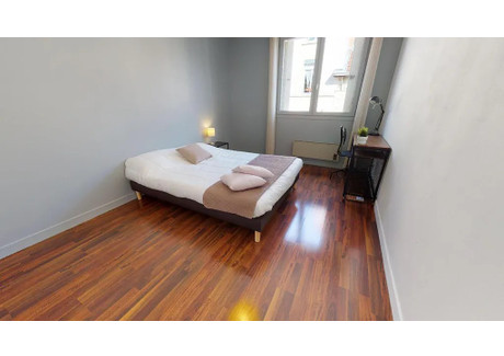 Mieszkanie do wynajęcia - Rue Louis Braille Villeurbanne, Francja, 87 m², 539 USD (2204 PLN), NET-102251612