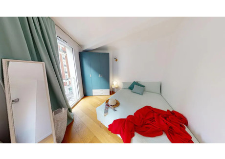 Mieszkanie do wynajęcia - Rue de Belleville Paris, Francja, 106 m², 1076 USD (4413 PLN), NET-102281523