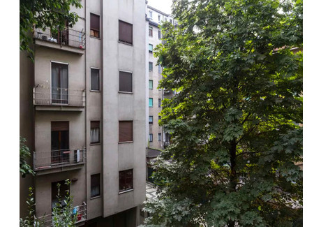 Mieszkanie do wynajęcia - Viale Papiniano Milan, Włochy, 130 m², 1002 USD (4097 PLN), NET-102219815