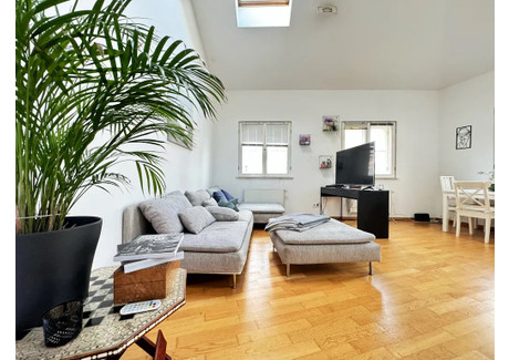 Mieszkanie do wynajęcia - Reinhardtstraße Berlin, Niemcy, 70 m², 2953 USD (12 079 PLN), NET-102231753