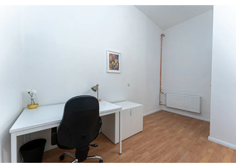 Mieszkanie do wynajęcia - Feldstraße Berlin, Niemcy, 170 m², 606 USD (2480 PLN), NET-102231727