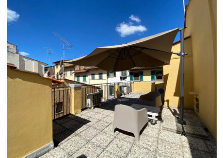 Mieszkanie do wynajęcia - Via dei Canacci Florence, Włochy, 60 m², 2052 USD (8517 PLN), NET-102461187