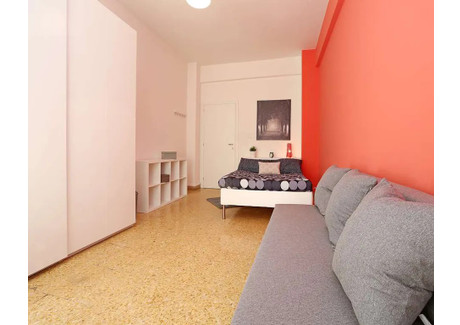 Mieszkanie do wynajęcia - Via dei Giornalisti Rome, Włochy, 110 m², 870 USD (3636 PLN), NET-102461494