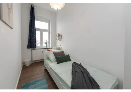 Mieszkanie do wynajęcia - Weimarische Straße Berlin, Niemcy, 165 m², 673 USD (2792 PLN), NET-102489947