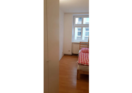 Mieszkanie do wynajęcia - Kurze Straße Berlin, Niemcy, 85 m², 608 USD (2525 PLN), NET-102640734