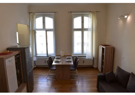 Mieszkanie do wynajęcia - Wiesenstraße Berlin, Niemcy, 40 m², 1242 USD (5155 PLN), NET-102640858